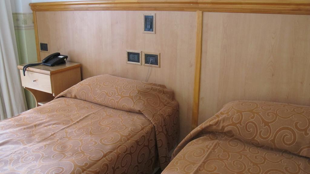 Hotel Pedraza Buenos Aires Camera foto